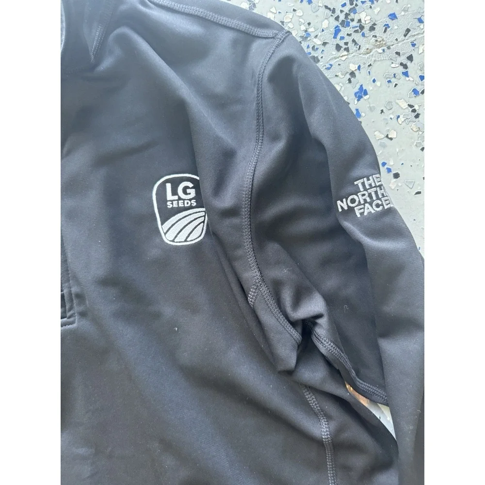 North Face Sweater Mens‎ Medium Long Sleeve 1/4 Zip Outdoors Black Logo Used